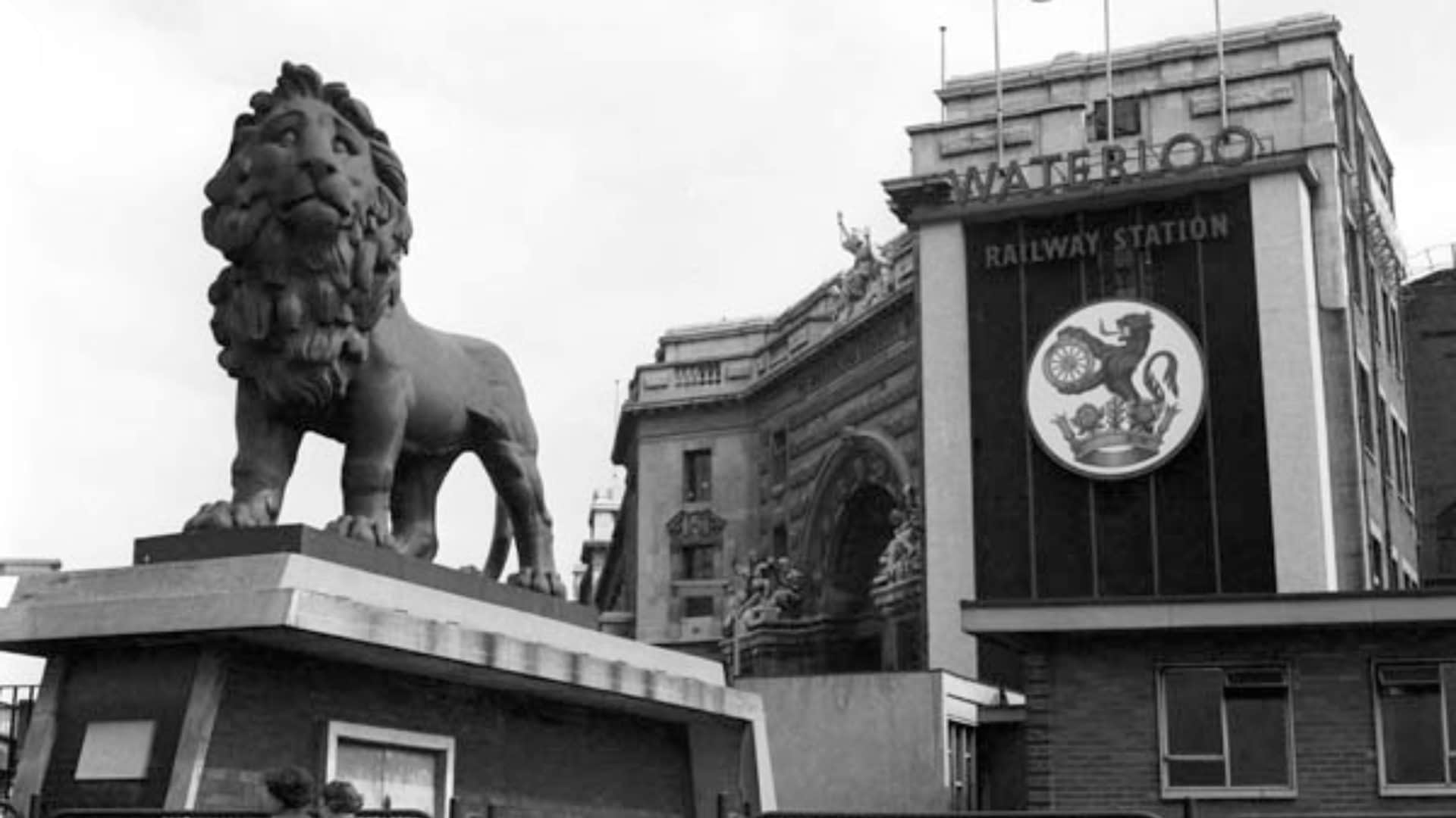 Ajab-Gajab: waterloo railway station underground haunted rooms eerie voice