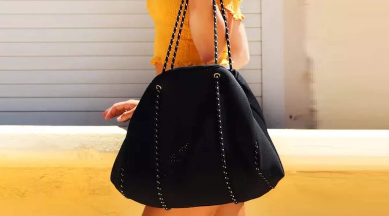 trendy Hobo Bags for looking classy and stylish