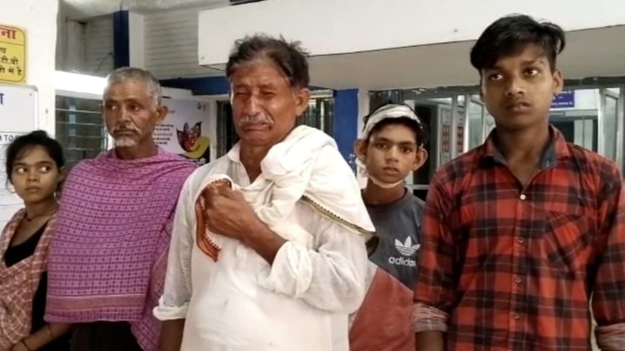 Dead body was hanged from a tree after killing a young man in a dispute over tying a goat in Ara