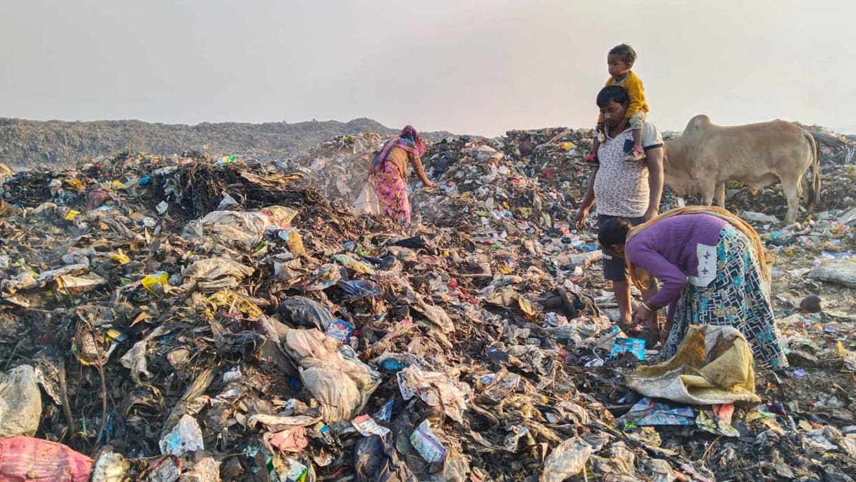 CM yogi wants Gorakhpur to become number one in cleanliness