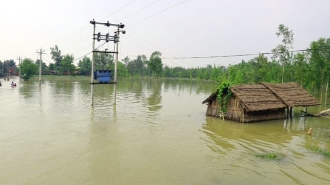 Flood in UP: Flood in Many areas in Bijnor District in UP, life in danger, see in Pictures