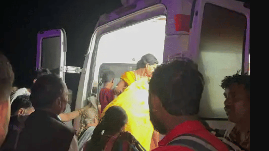 bherughat truck bus Indore Accident News