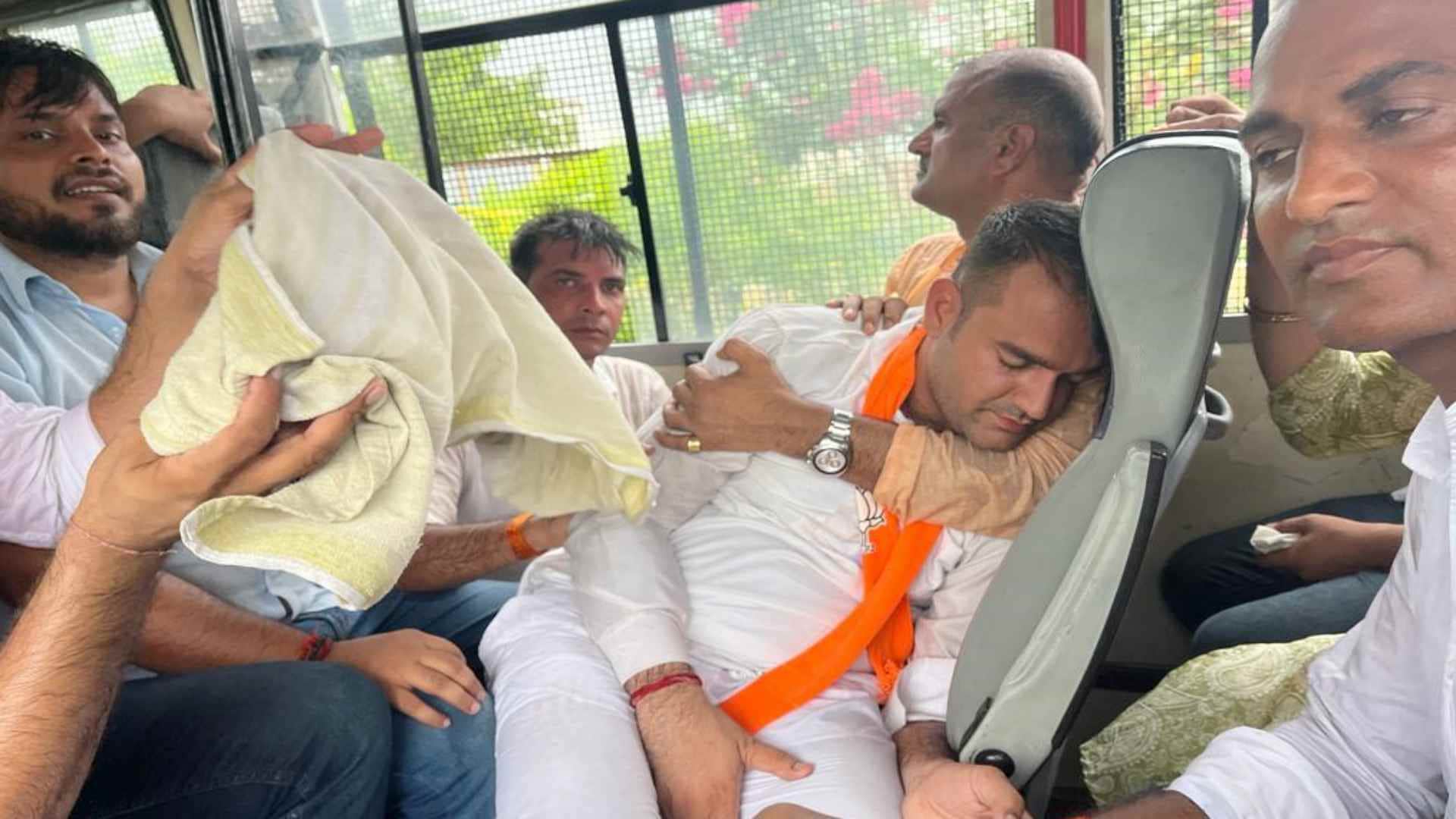Many workers including police personnel injured in the demonstration of BJP Yuva Morcha in Ajmer