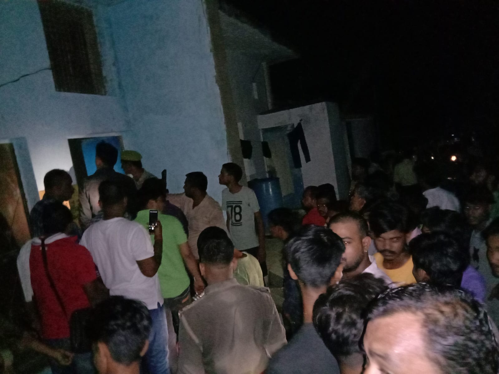 Wife and two daughters were stoned to death for not having a son in mahoba, accused arrested by police