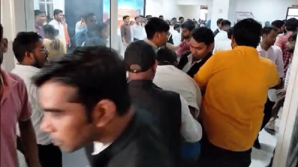 Fierce uproar after fight in medical college FIR on 14 including doctor