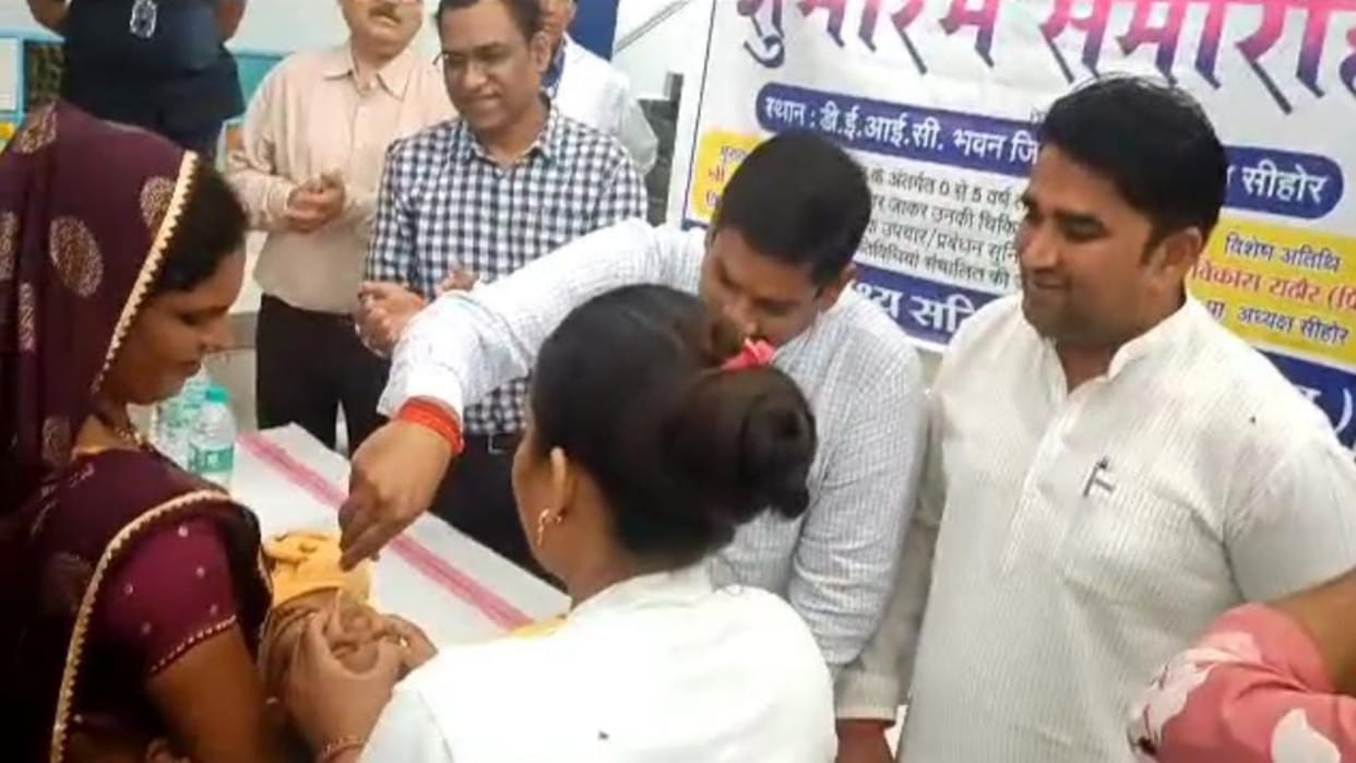 Sehore News Target to benefit more than one lakh children from health services under Dastak campaign