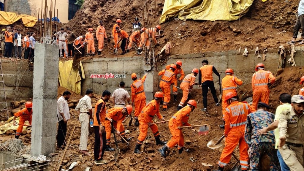 Udhampur: Landslide occurred during construction work person being under debris rescue operation continue