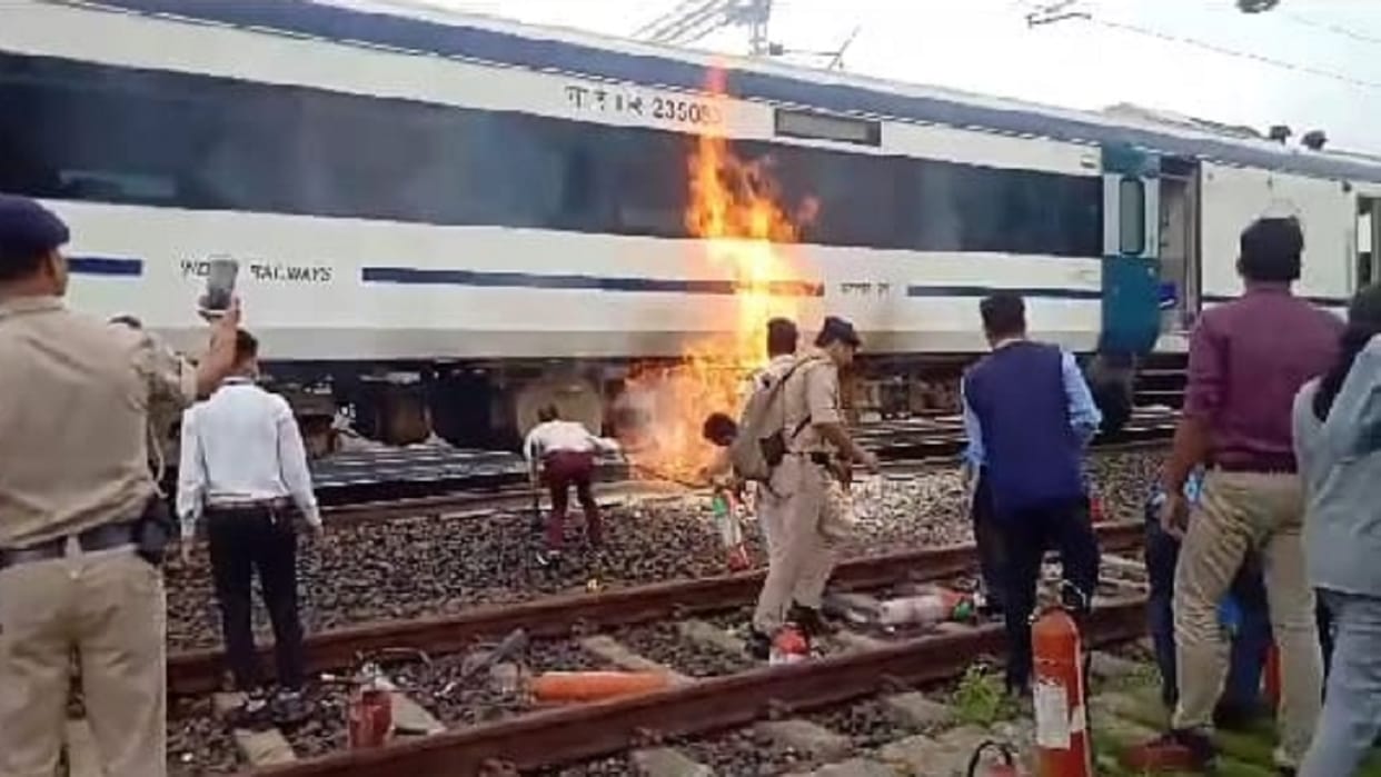 Vande Bharat Express caught fire Bhopal to Jhansi route affected for two hours