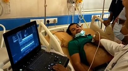 Lalu Yadav son tej pratap yadav hospitalised : RJD Minister Tej Pratap yadav in chest pain admitted in Kankarb