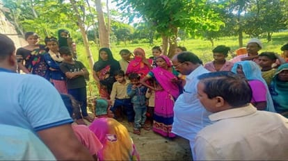 Shahjahanpur Two real sisters died due to drowning in pond