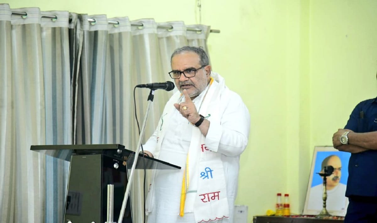 BJP state president taunted on INDIA Opposition in azamgarh said these are selfishness