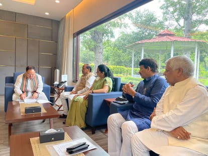 BJP leader dies of heart disease during bihar vidhan sabha march against Nitish kumar government, PM report