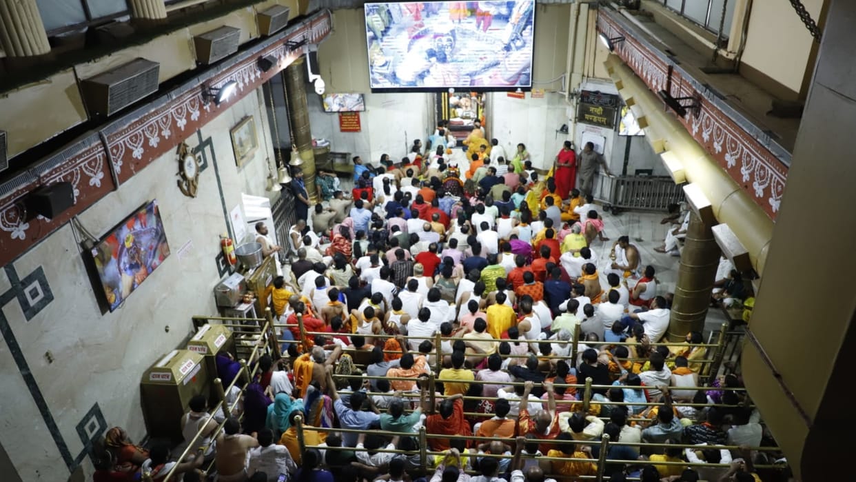 Ujjain Mahakal: Darshan of Mahakal is easily available from Chalit Bhasma Aarti, devotees are happy