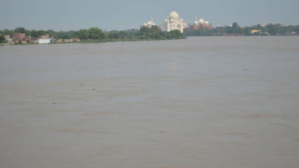 Mehtab Bagh of Taj Mahal flooded in Agra six monuments including Baby Taj closed for tourists