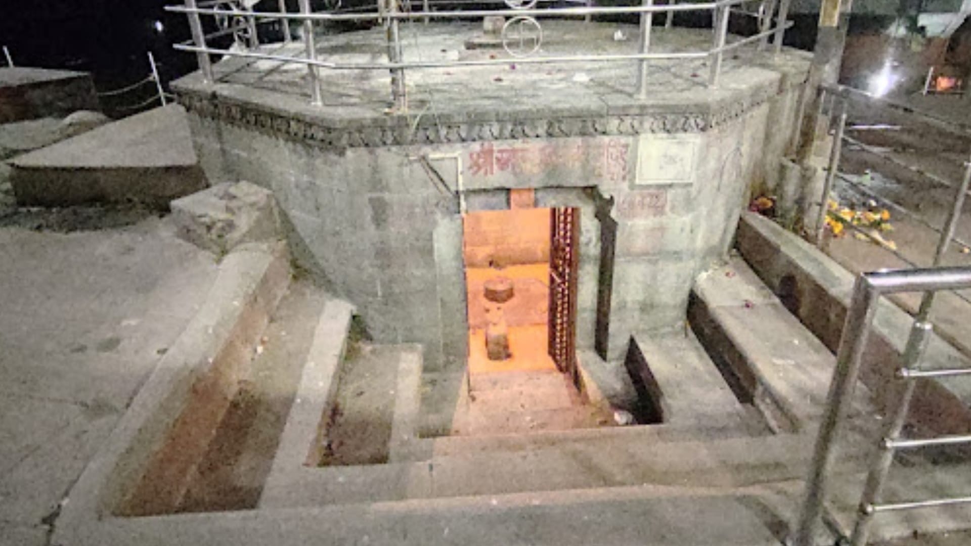 Sawan 2023: Religion and penance increases by seeing Guheshwar Mahadev Ujjain know special things