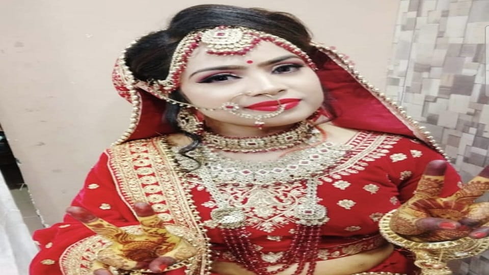 Married woman died under suspicious circumstances in Jhansi