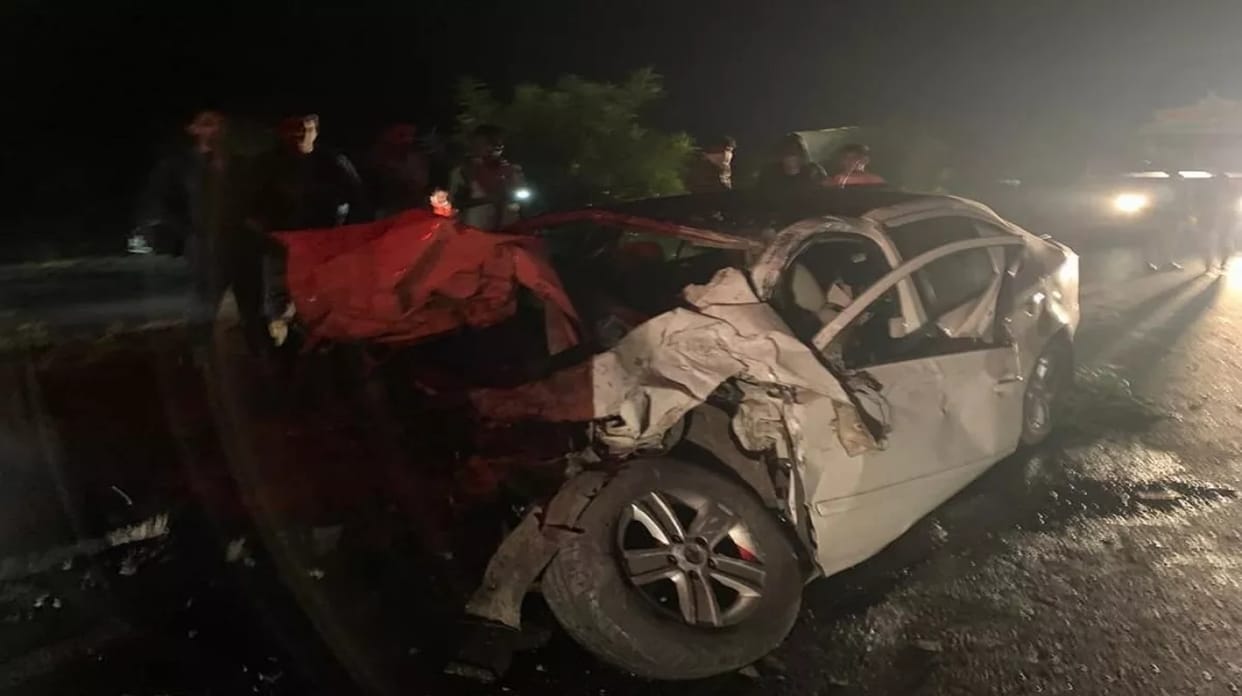 Ahmedabad accident: Car was moving at extremely high speed, says injured survivor