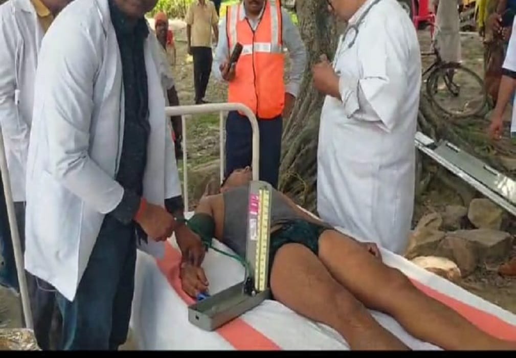 call came in control room and the team reached Mahula Garhwal dam drowning youth saved