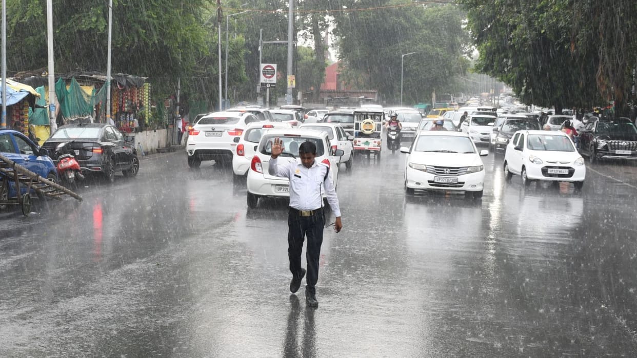 Weather update for Uttar Pradesh: Monsoon will activate after 28 July in UP.