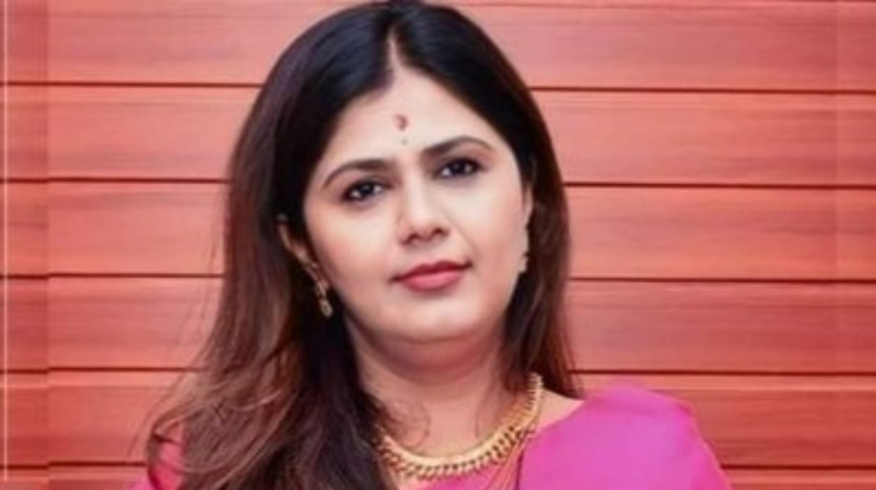 Maha BJP leader Pankaja Munde refutes claims of party summoning her to work