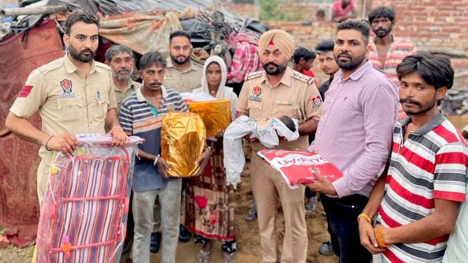 Man ran to stop water leaving his pregnant wife in Sunam saluted by Police