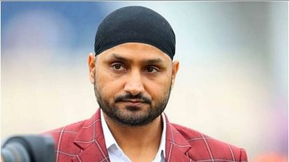 Former cricketer Harbhajan Singh came to Aligarh