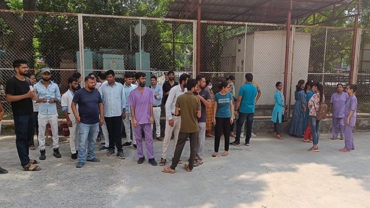 Health services stalled due to strike of contract staff nurses in Noida Child PGI