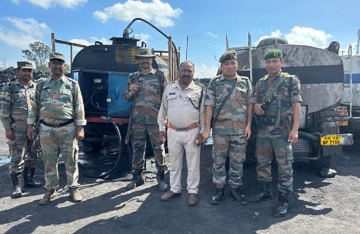 Police seized a tanker stealing diesel on complaint of SECL in Korba