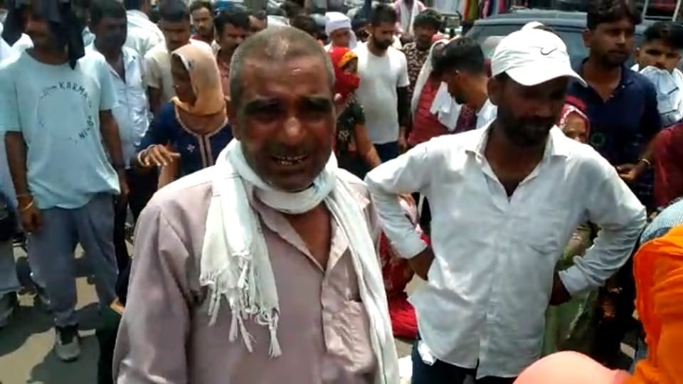 married woman died under suspicious circumstances in Hisar, relatives of deceased jammed dead body