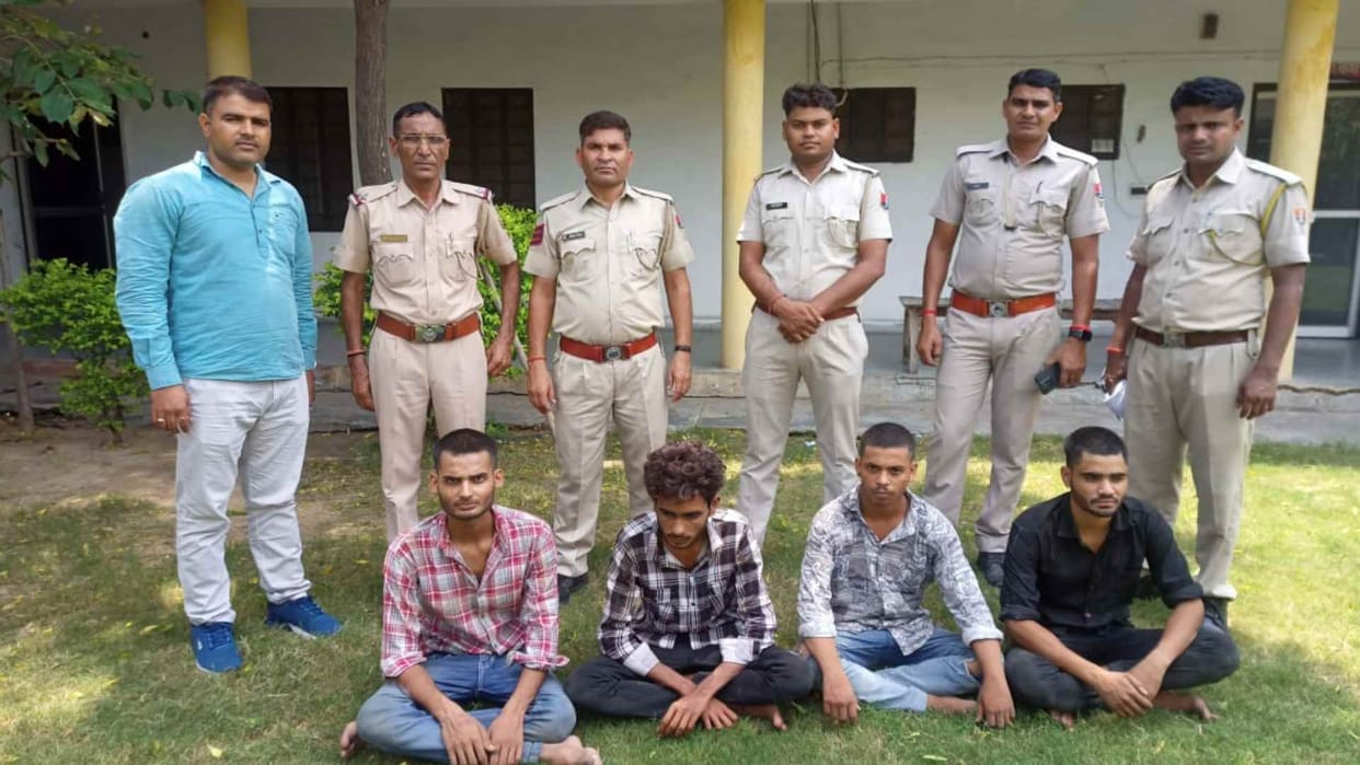 Four accused of robbery on Dholpur highway arrested