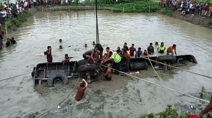 Road accident in Bangladesh several people died