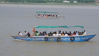 Boating stopped due to rise in Ganga water level in varanasi reverse flow started in Varuna