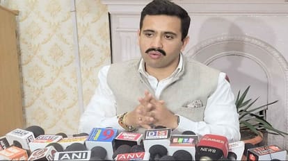 Minister Vikramaditya statement on giving advice to officers, know what he said