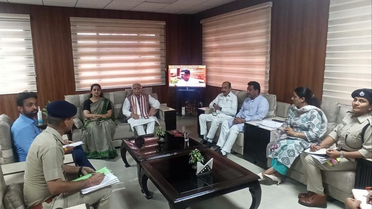 CM Manohar Lal did aerial survey of flood affected areas of Sirsa-Fatehabad