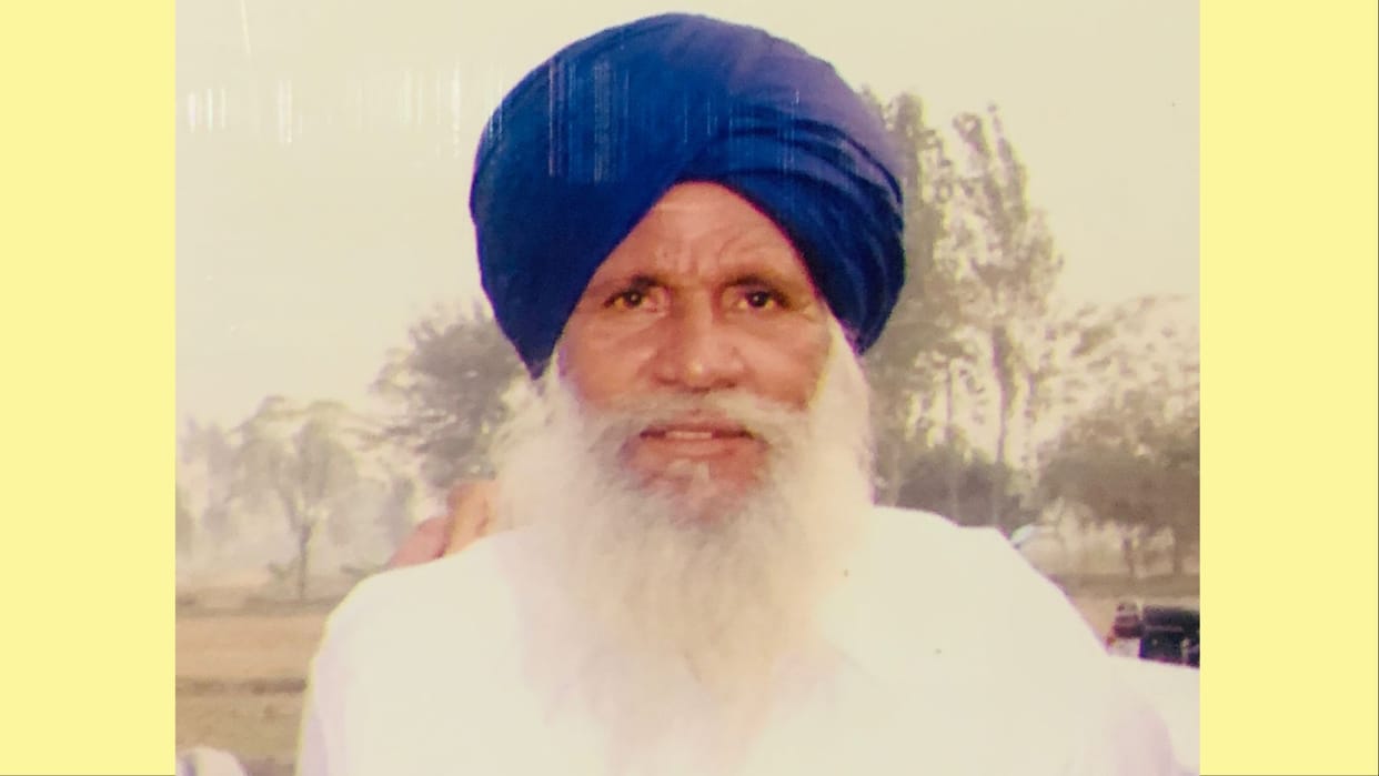 Farmer dies of heart attack in flood-affected area of Punjab, cremated in courtyard of house