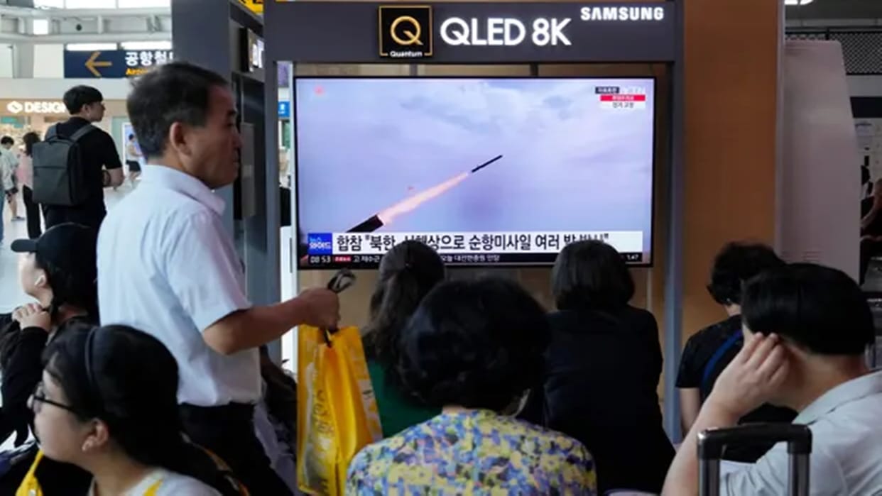 South Korea warns North Korea of nuclear attack against it end of Kim Jong Un regime US USS Kentucky Submarine