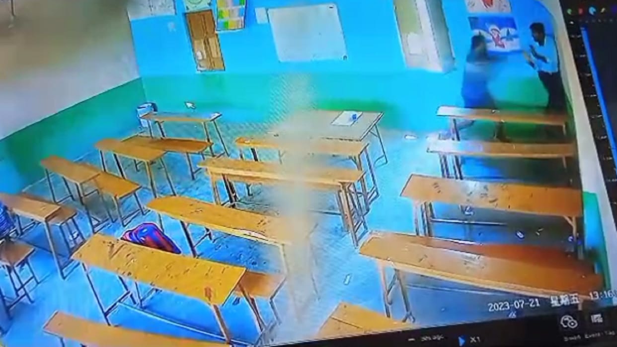 Angry parent beat teacher with shovel, incident captured in CCTV, case filed