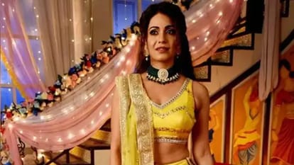 Akanksha Juneja TV show Kundali Bhagya Actress Duped Of 30 thousand Rupees cyber fraud Ordering Food Online