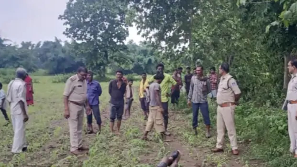 Chhindwara News: Husband and wife were swept away while crossing a drain in Gumtara, Bichua