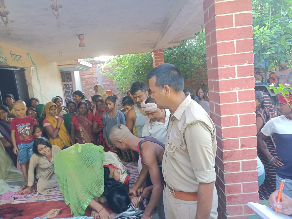 The middle-aged man was shot dead, the wife was sleeping on the cot next to him all night