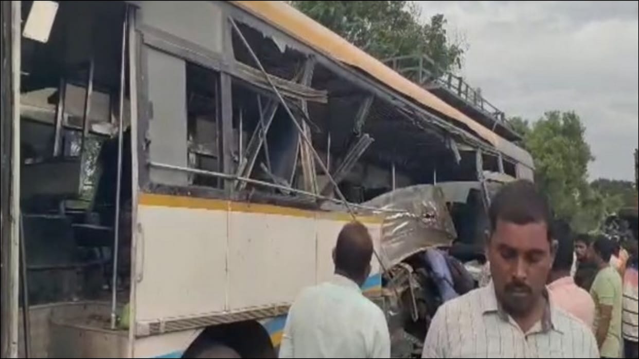 several killed after bus collides with lorry in Kadapa Andhra Pradesh road accident