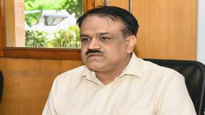 मुख्य निर्वाचन अधिकारी प्रवीण गुप्ता