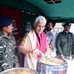 अमरनाथ यात्रा का जायजा लेने के लिए बालटाल पहुंचे एलजी मनोज सिन्हा