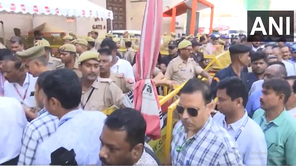 Scientific survey of Gyanvapi may start from monday varanasi commissioner called meeting