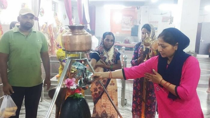 Sawan Somwar 2023 Crowds of devotees gathered in pagodas Shiva Temple Devbhoomi Watch Photos