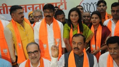 Mission 2024 Big blow to Samajwadi party in Varanasi Shalini Yadav joins BJP