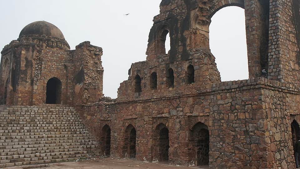 Ferozeshah Kotla Memorial is the best place to visit for tourists
