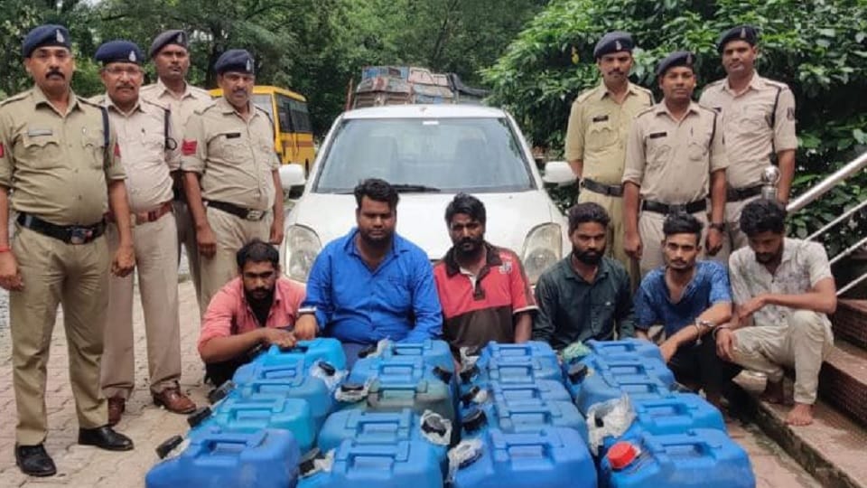 Six accused of stealing diesel from vehicles arrested