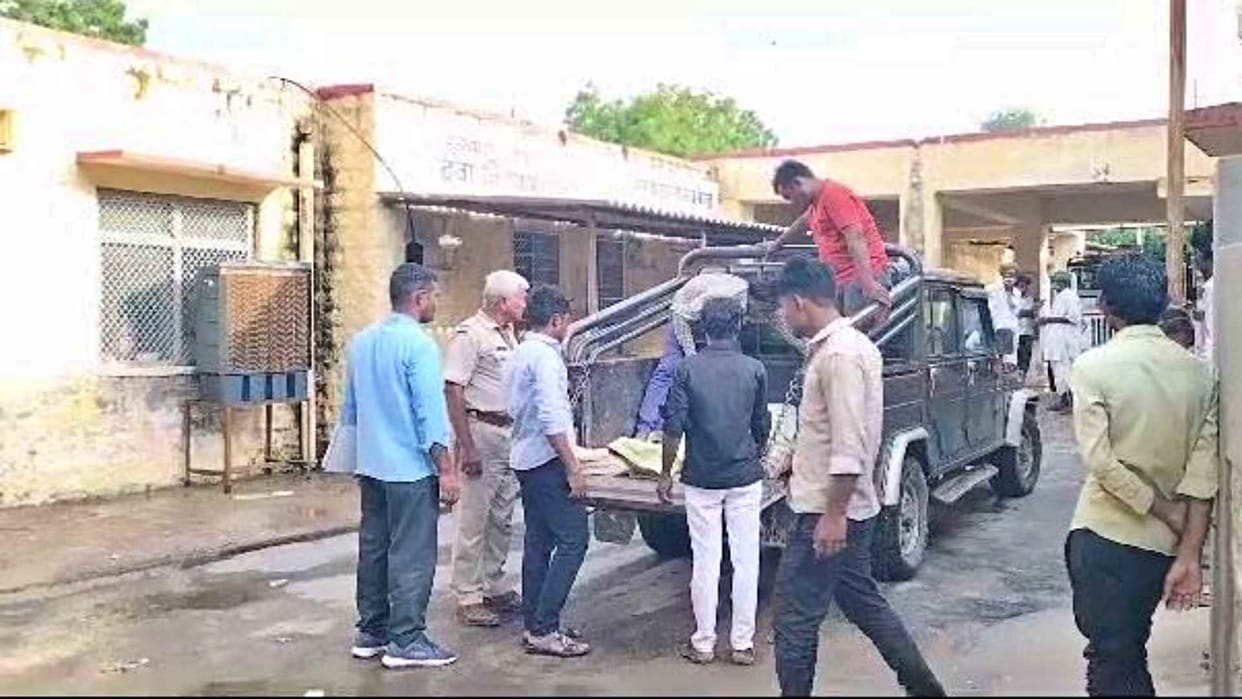 Mother of four children committed suicide by hanging herself in Barmer