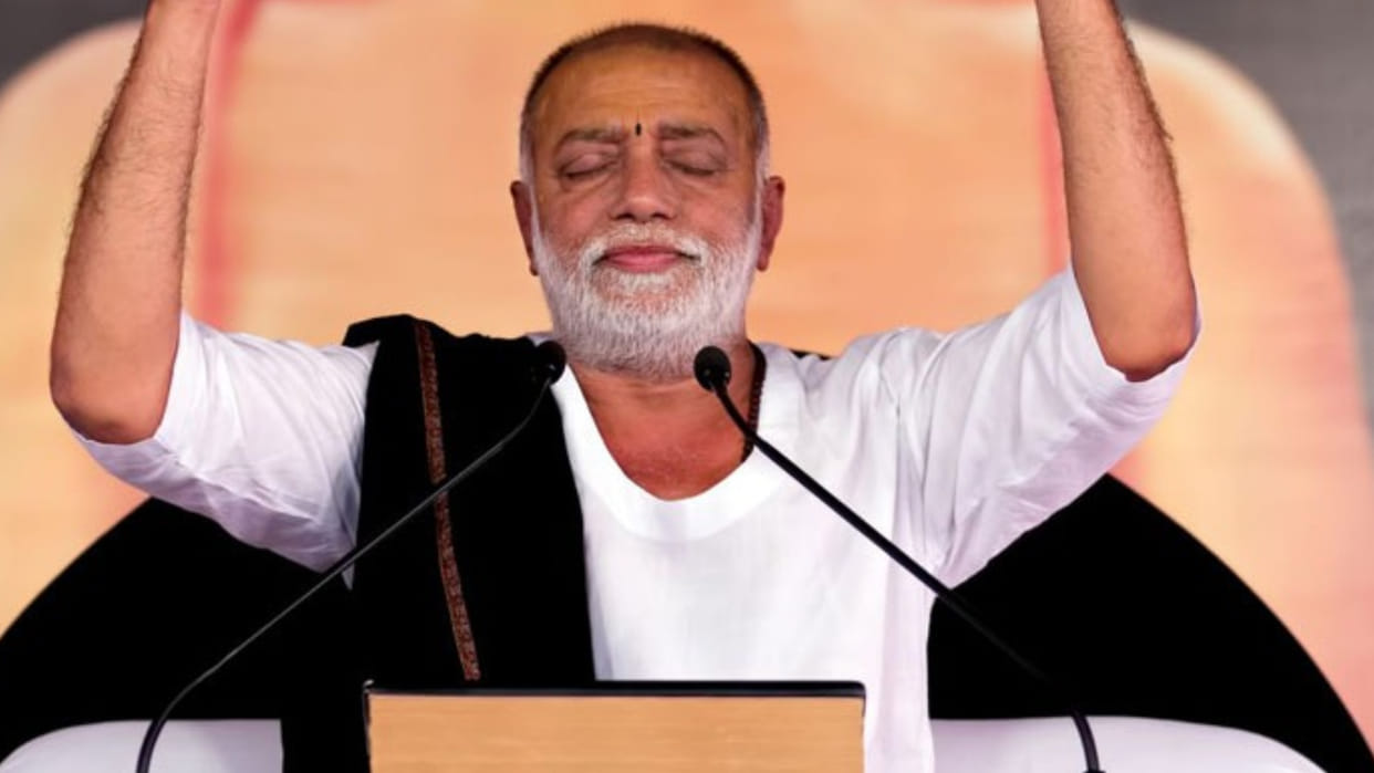 Ujjain: Morari Bapu Jyotirlinga Ramkatha moving towards ujjain